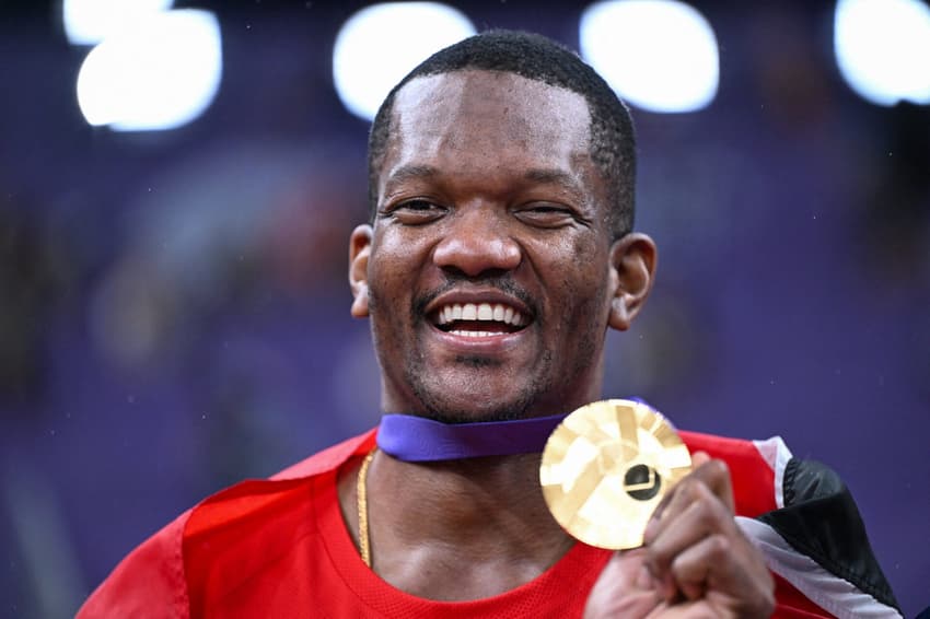 Keshorn Walcott garante o ouro no Mundial de Atletismo (Foto: Kirill Kudryavstev/AFP)