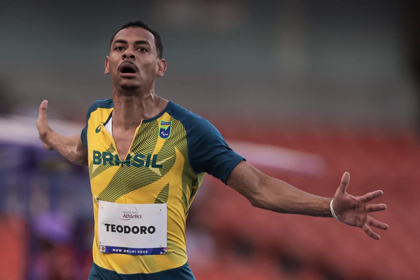 Kesley Teodoro em ação no Mundial de Atletismo Paralímpico (Foto: Cris Mattos / CPB)