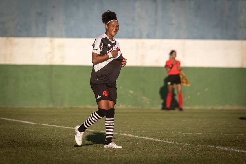 Mavi comemora gol pelo Vasco no Brasileirão Feminino (Foto:Dikran Sahagian/Vasco)