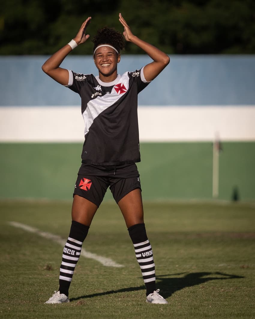 Mavi comemora gol pelo Vasco no Brasileirão Feminino (Foto:Dikran Sahagian/Vasco)