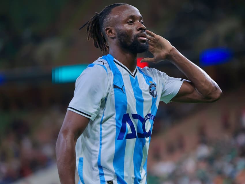 Mayele marcou três vezes na vitória do Pyramids, na Copa Intercontinental (Foto: Divulgação/Pyramids)