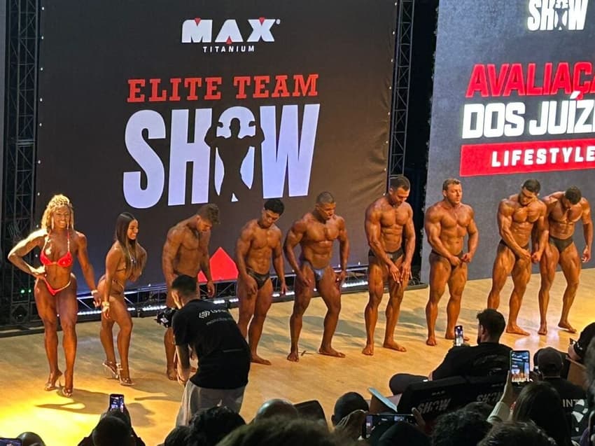 Participantes se apresentando na final do Elite Team Show (Foto: Isabella Zuppo/Lance!)