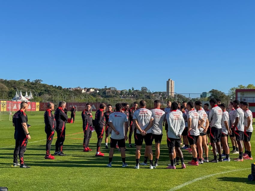 Primeiro treino de Ramón Díaz no Internacional