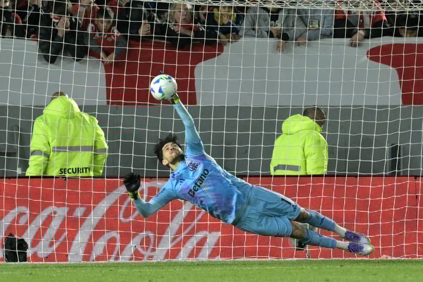 Rossi foi decisivo em classificação do Flamengo na Libertadores (Foto: Juan Mabromata/AFP)