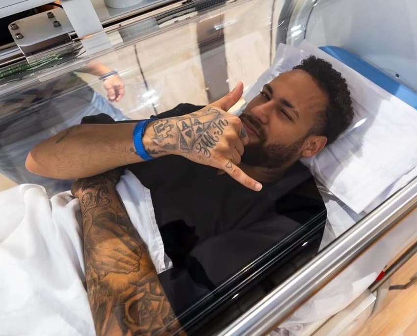 Especialista detalha como a câmara hiperbárica pode auxiliar na recuperação de Neymar (Foto: Divulgação)