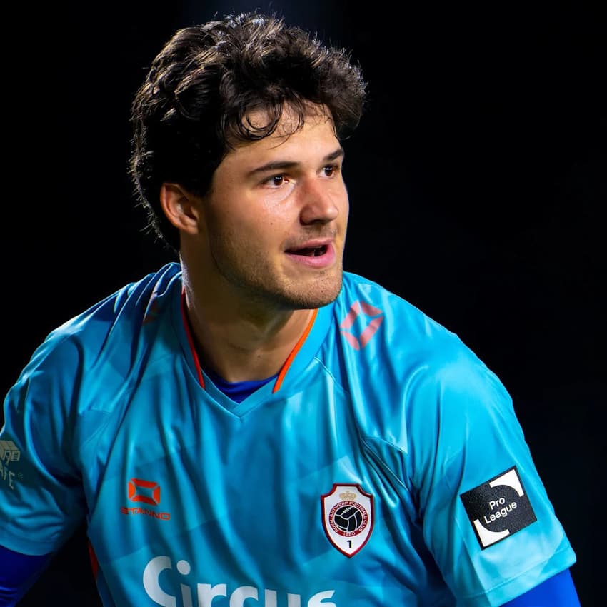 Senne Lammens em ação no Royal Antwerp (Foto: Reprodução)
