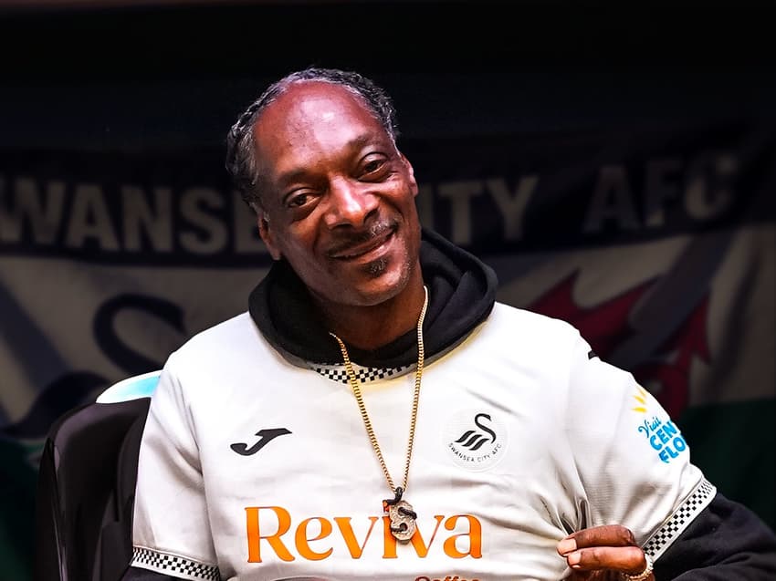 Snoop Dogg - Swansea