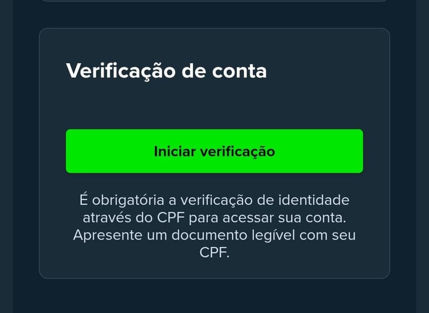 Captura de tela do botão de verificação de identidade na Stake.