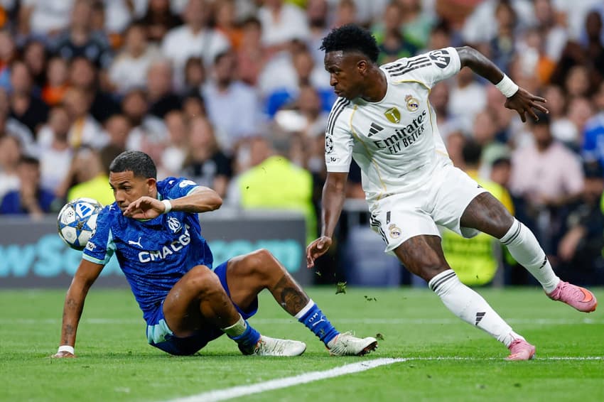 Vini Jr em ação pelo Real Madrid (Foto: Oscar del Pozo/AFP)