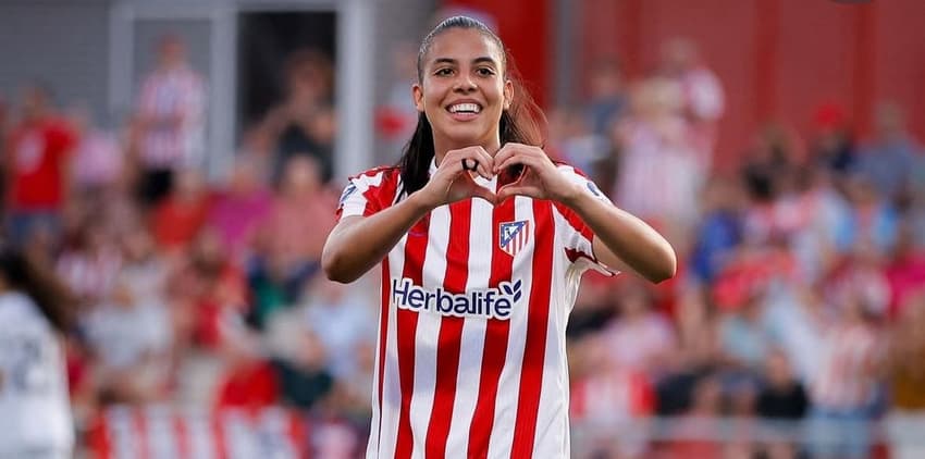 Lauren comemora gol pelo Atlético de Madrid. (Foto: Atlético/Divulgação)