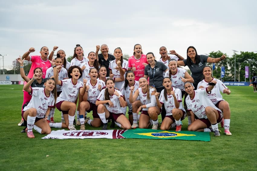 Ferroviária, de Araquara (São Paulo), é campeã da Liga Evolução Sub-17. (Foto: conmeboltorneos)