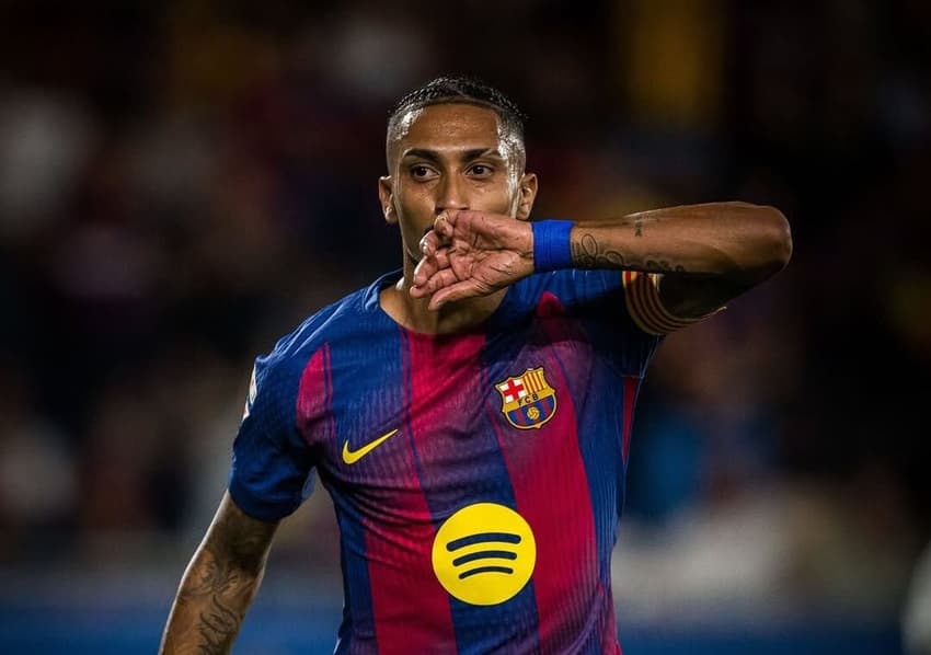 Raphinha é um dos favoritos pelo prêmio (Foto: Divulgação/FC Barcelona)