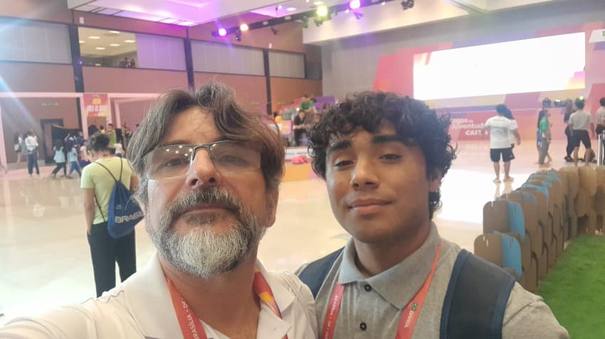 Enzo Pegorette com o pai, Josemar (Arquivo Pessoal)
