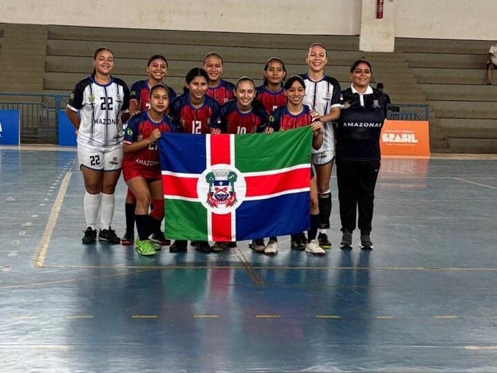 O aguerrido e talentoso time de Amazonas, no futsal feminino dos Jogos da Juventude (Foto: Gustavo Loio)