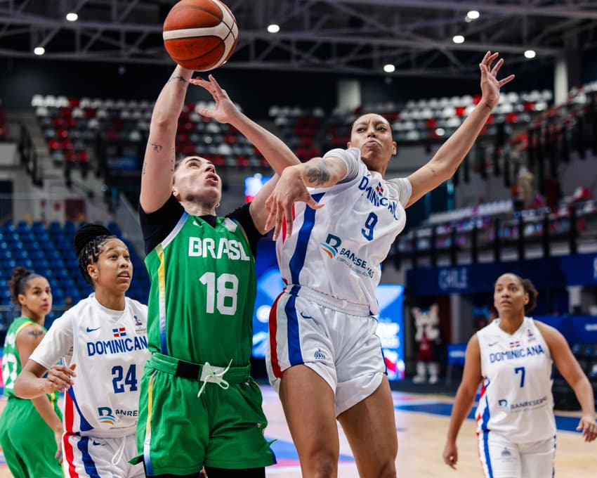 Aline Moura disputou a Americup com a Seleção Brasileira