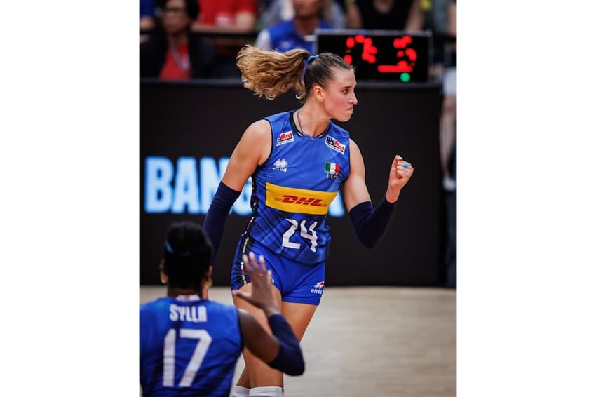 Antropova pela Seleção Italiana (Foto: Reprodução/ instagram)