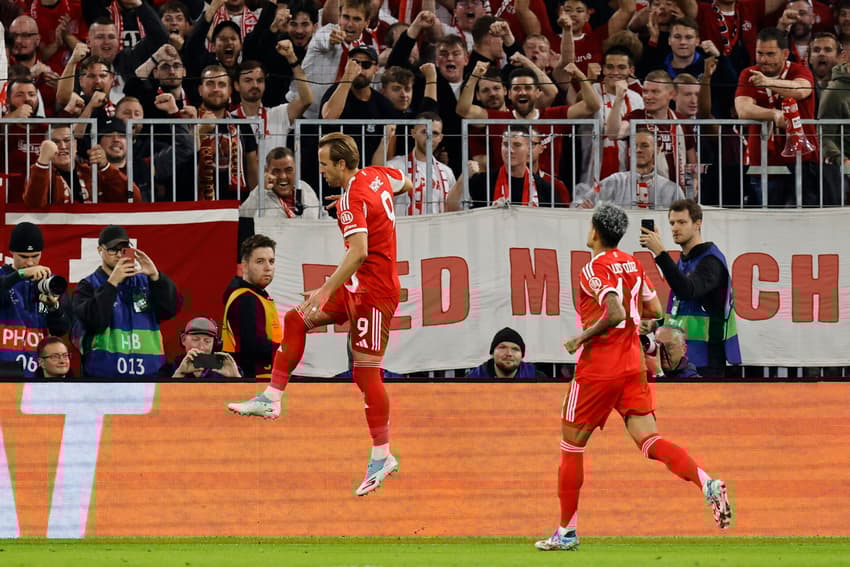 Harry Kane marcou duas vezes na vitória do Bayern de Munique por 3 a 1, contra o Chelsea, pela Champions League (Foto: Alexandra BEIER / AFP)