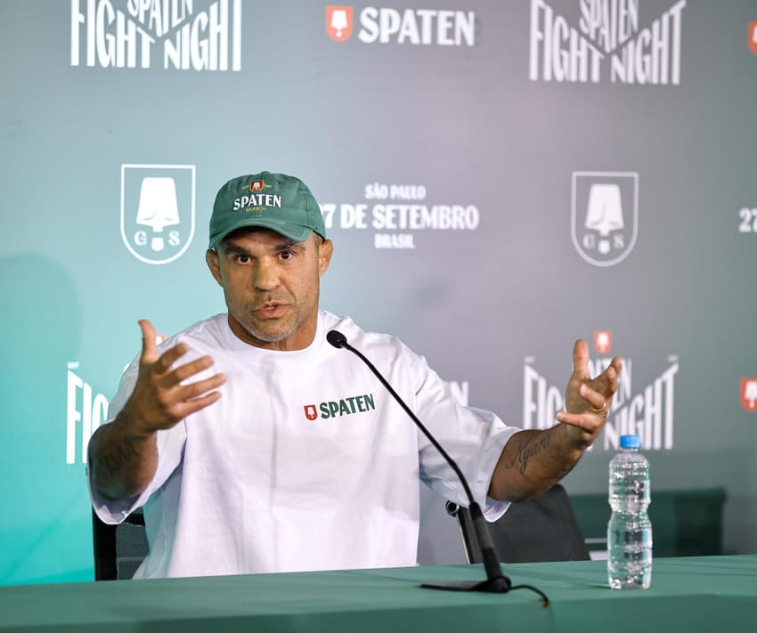 Vitor Belfort na coletiva do Spaten Fight Night (FOTO: William Lucas/Inovafoto)