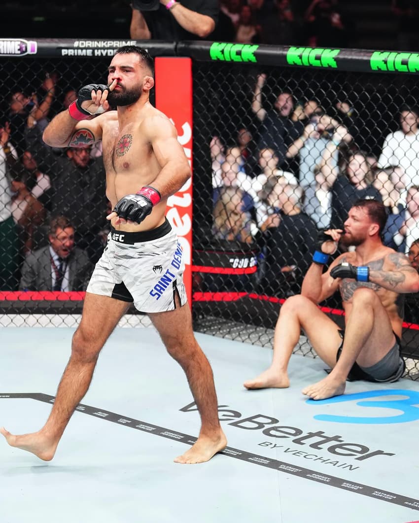 St. Denis dominou Mauricio Ruffy (Foto: Instagram UFC)