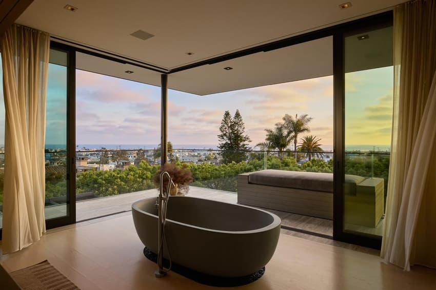 Nova casa de Luka Doncic, astro do Lakers na NBA (Foto: Reprodução X)