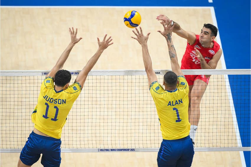 Brasil perde para a Sérvia por 3 sets a 0 no Mundial de Vôlei Masculino (Foto: Volleyball World)