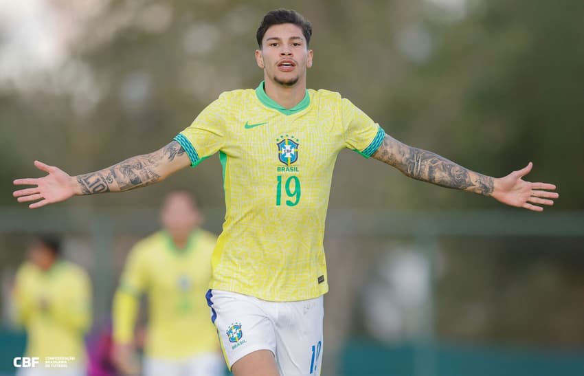 Erick Belé, do Palmeiras, é um dos destaques da Seleção (Foto: Rafael Ribeiro/CBF)
