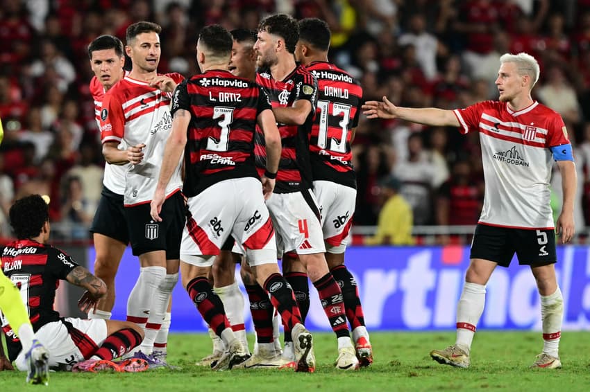 Flamengo e Estudiantes se enfrentam, nesta quinta-feira (25), pelas quartas de final da Copa Libertadores (Foto: Pablo Porciuncula/AFP)