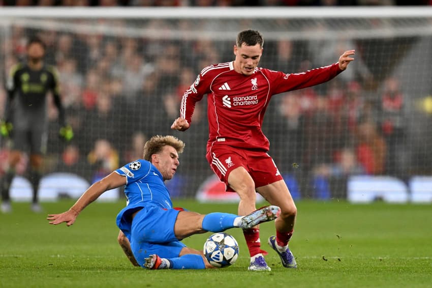Wirtz ainda não demonstrou o melhor futebol com a camisa do Liverpool (Foto: Oli SCARFF / AFP)