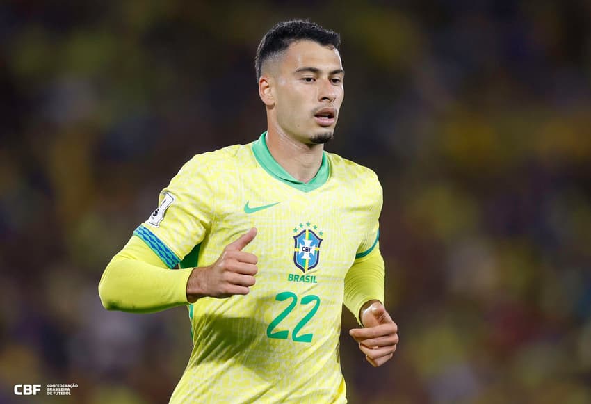 Gabriel Martinelli foi titular na vitória da Seleção sobre o Chile
