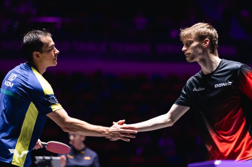 Hugo Calderano vence Anders Lind e está na final do WTT de Macau (Foto: Divulgação/ WTT)