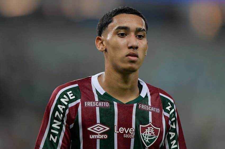 isaque fluminense