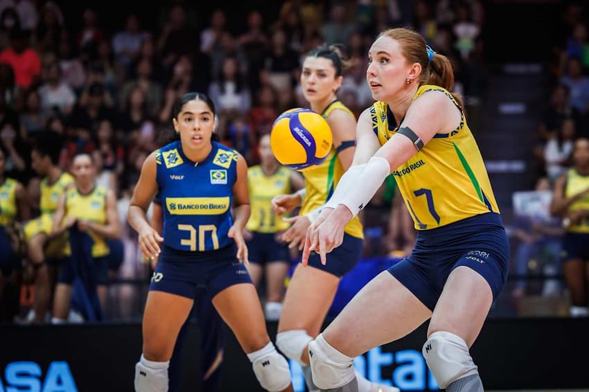 Brasil encara Itália pela semifinal do Mundial de Vôlei Feminino. (Foto: Volleyball World / Divulgação)