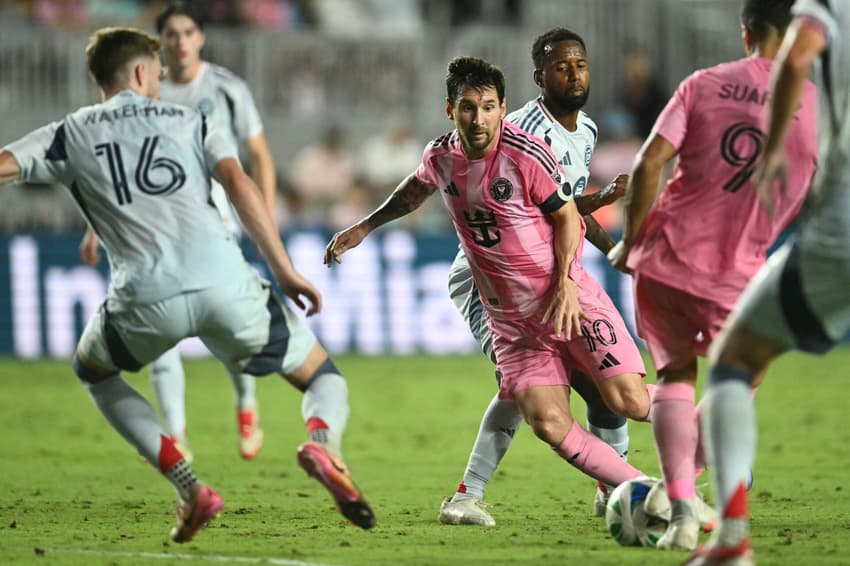 Lionel Messi em ação pelo Inter Miami (Foto: CHANDAN KHANNA / AFP)