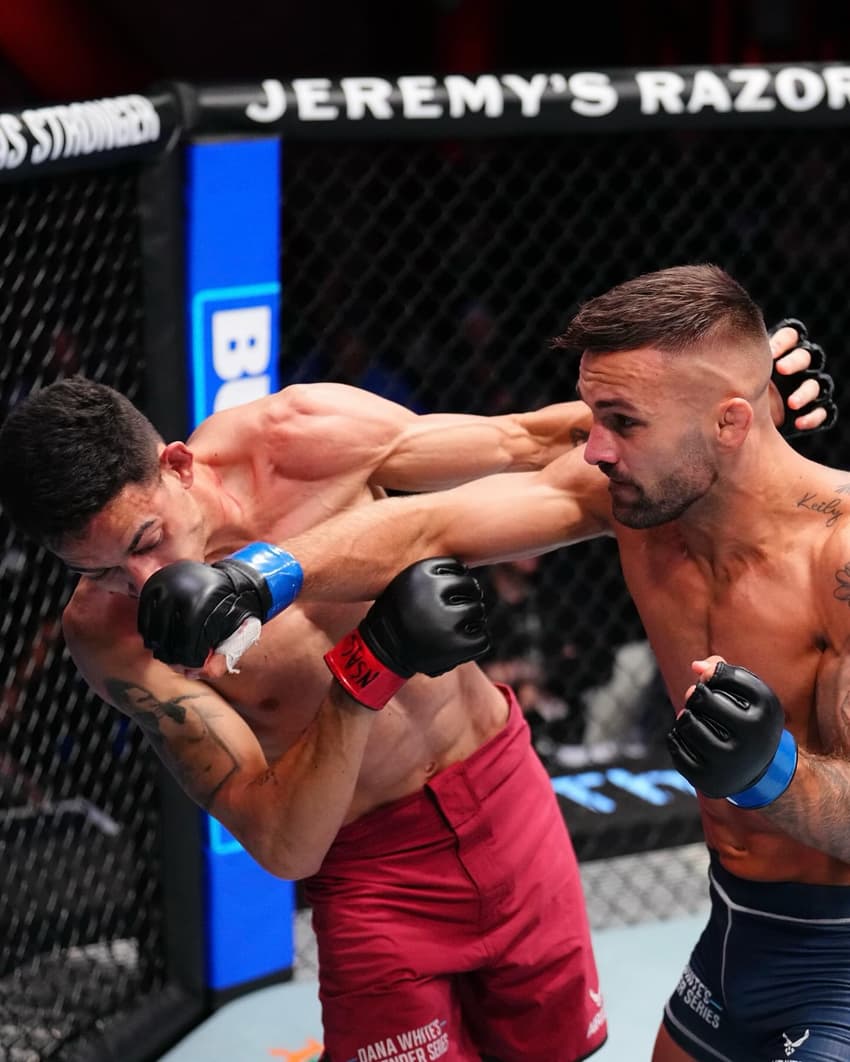 Macksom Lee (esq) foi dominado por Sosa (Foto: Reprodução Instagram DWCS)
