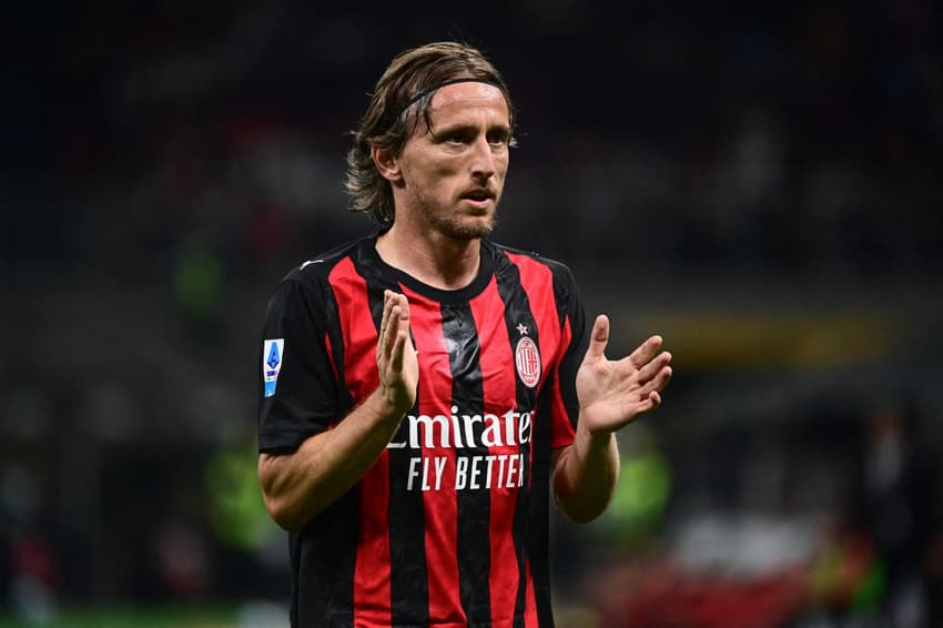Modric em Milan x Napoli (Foto: Piero Cruciatti / AFP)