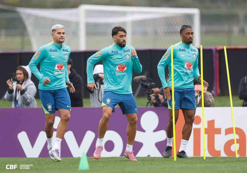 Seleção Brasileira treina na Granja Comary, em Teresópolis
