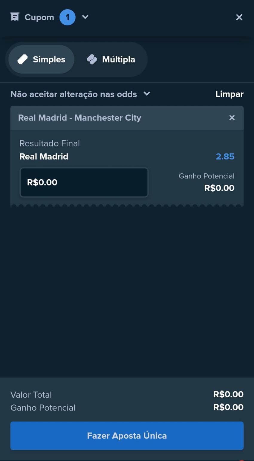 Captura de tela do bilhete de apostas na Stake com times da Champions League.