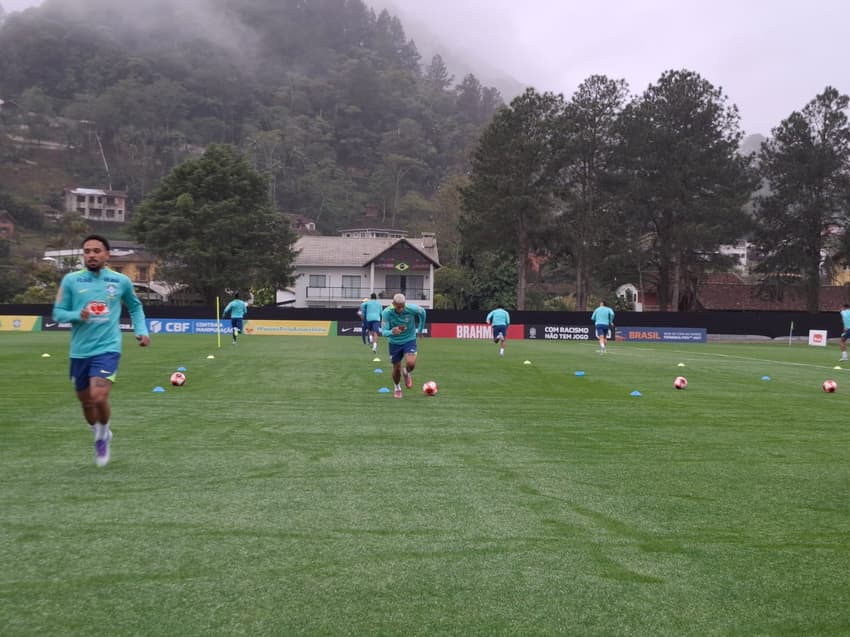 Seleção fez penúltimo treino na Granja Comary neste domingo