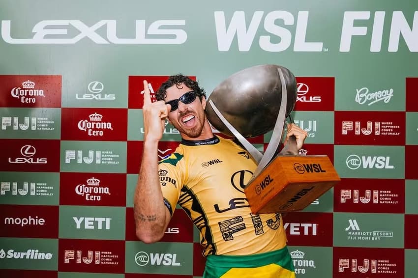 Yago Dora vence americano e é campeão da WSL pela primeira vez (Foto: Ed Sloane/WSL)