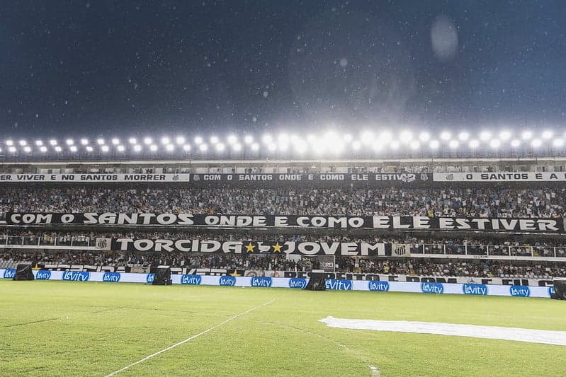 Vila Belmiro foi palco da reapresentação de Neymar no Santos, em janeiro deste ano. (Foto: Bruno Vaz / Santos FC)