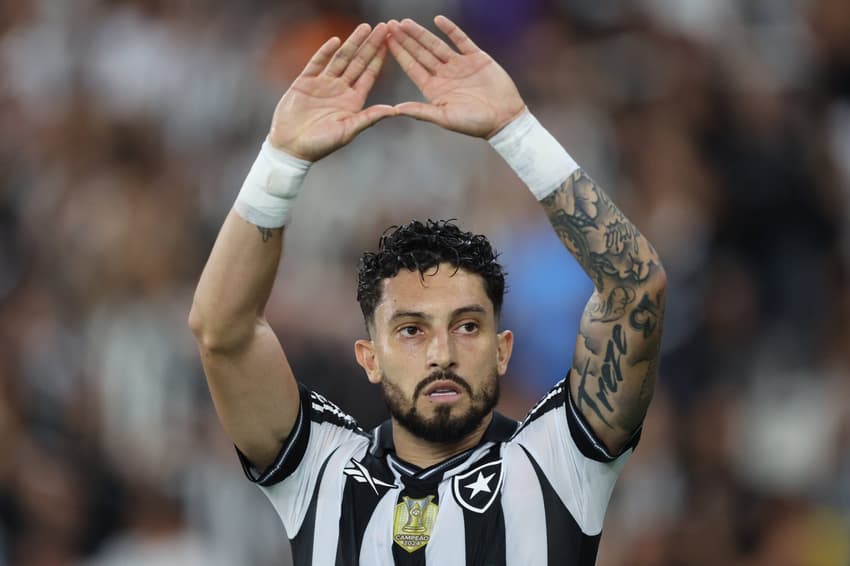 Comemoração de Alex Telles em gol do Botafogo (Foto: Vítor Silva/Botafogo)
