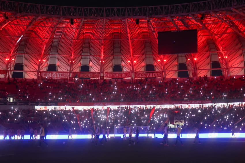 Torcida do Internacional comemora volta às vitórias