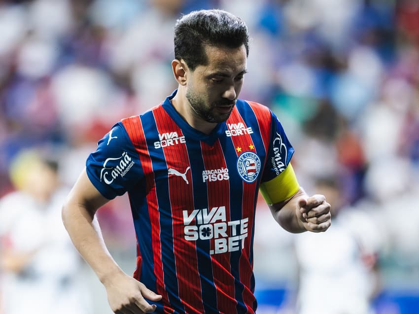 Everton Ribeiro em ação contra o Flamengo (Foto: Letícia Martins/EC Bahia)