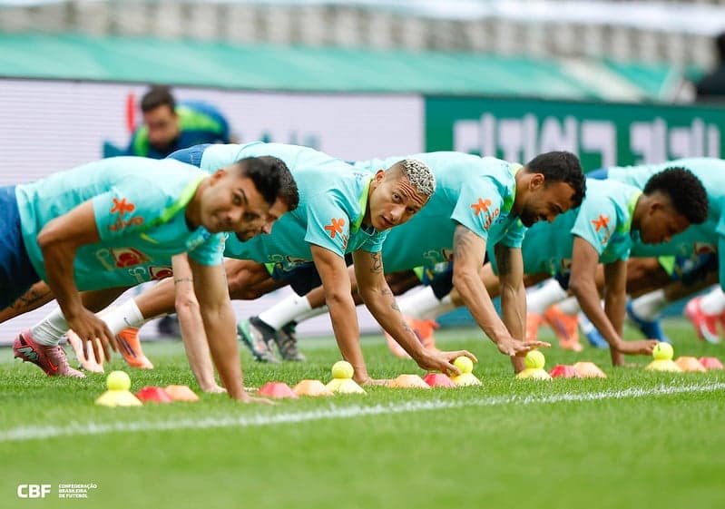 Richarlison treina com a Seleção Brasileira em Seul, na Coreia do Sul. (Foto: Rafael Ribeiro/ CBF)