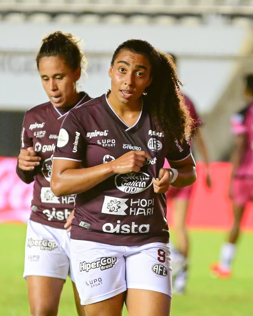 Vendito comemora gol da Ferroviária na Libertadores Feminina. (Foto: Staff Images Woman/ CONMEBOL)
