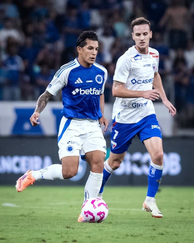 Volante Lucas Romero, do Cruzeiro (Foto: Gustavo Aleixo/Cruzeiro)