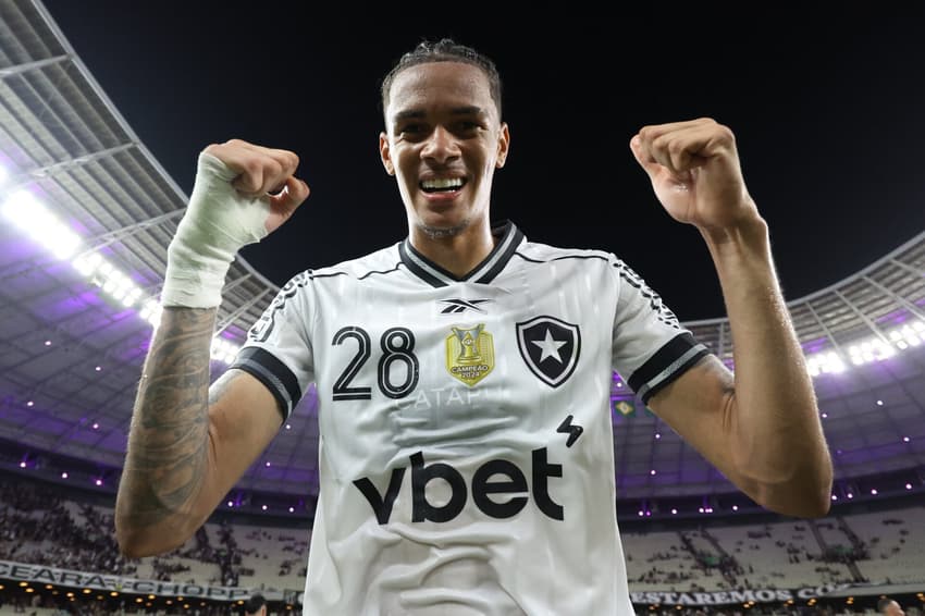 Newton é um dos destaques do Botafogo na era Davide Ancelotti (Foto: Vítor Silva/Botafogo)