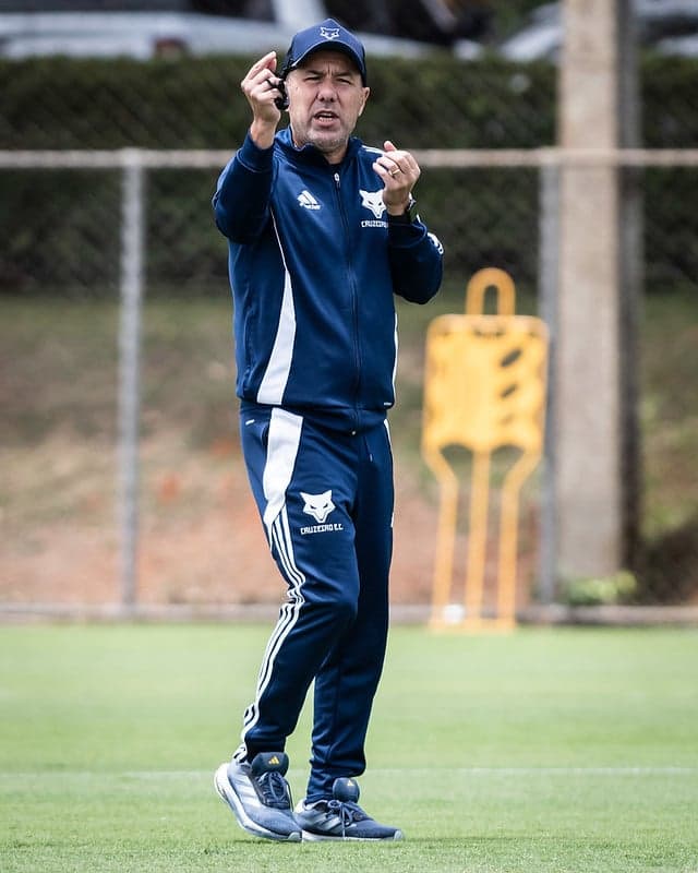 Técnico do Cruzeiro, Leonardo Jardim (Foto: Gustavo Aleixo/Cruzeiro)