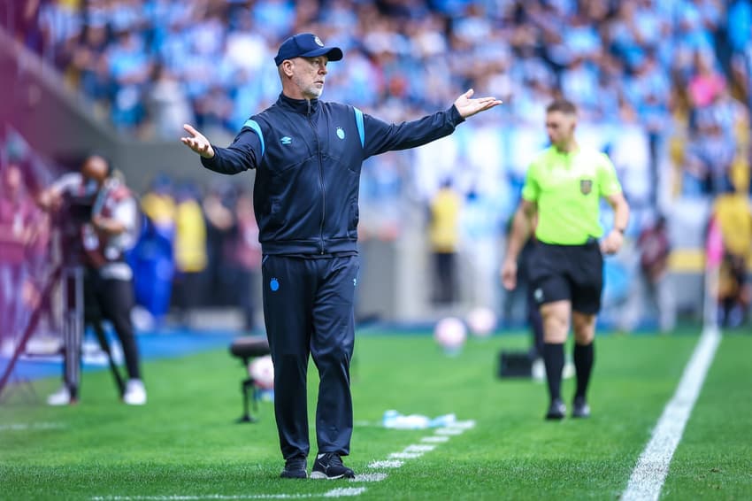 Mano Menezes, técnico do Grêmio (Foto: Lucas Uebel / Grêmio FBPA)