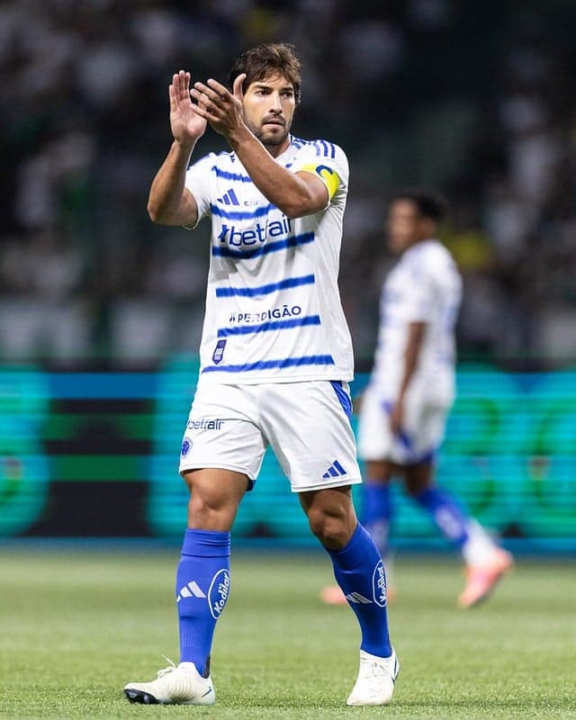 Volante Lucas Silva, do Cruzeiro (Foto: Caíque Coufal/Cruzeiro)
